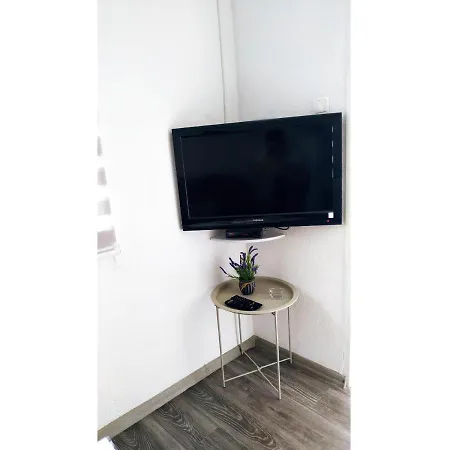 Apartman M&b * リヴノ
